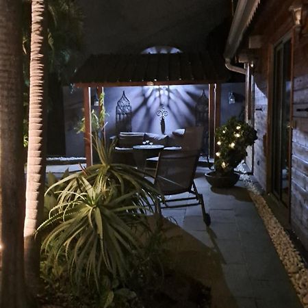 La Liane De Jade 974-Lodge Le Palissandre - Jacuzzi Privatif - Piscine Chauffee Le Bois de Nefles  Zewnętrze zdjęcie