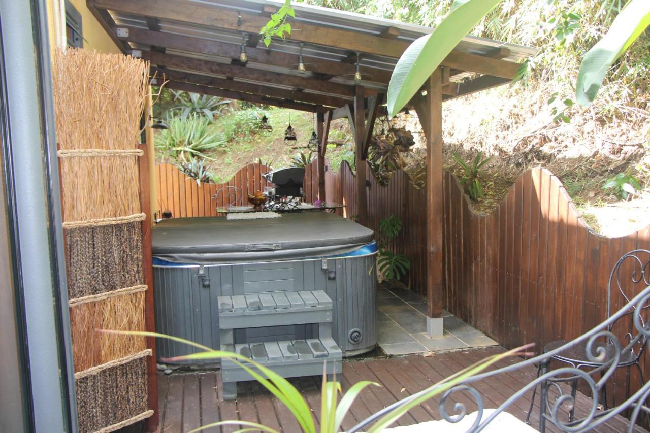 La Liane De Jade 974-Lodge Le Palissandre - Jacuzzi Privatif - Piscine Chauffee Le Bois de Nefles  Zewnętrze zdjęcie