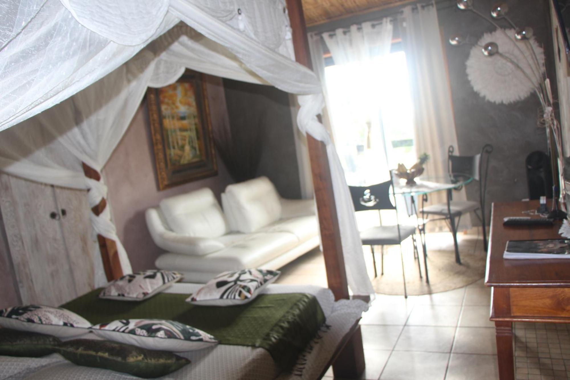 La Liane De Jade 974-Lodge Le Palissandre - Jacuzzi Privatif - Piscine Chauffee Le Bois de Nefles  Zewnętrze zdjęcie