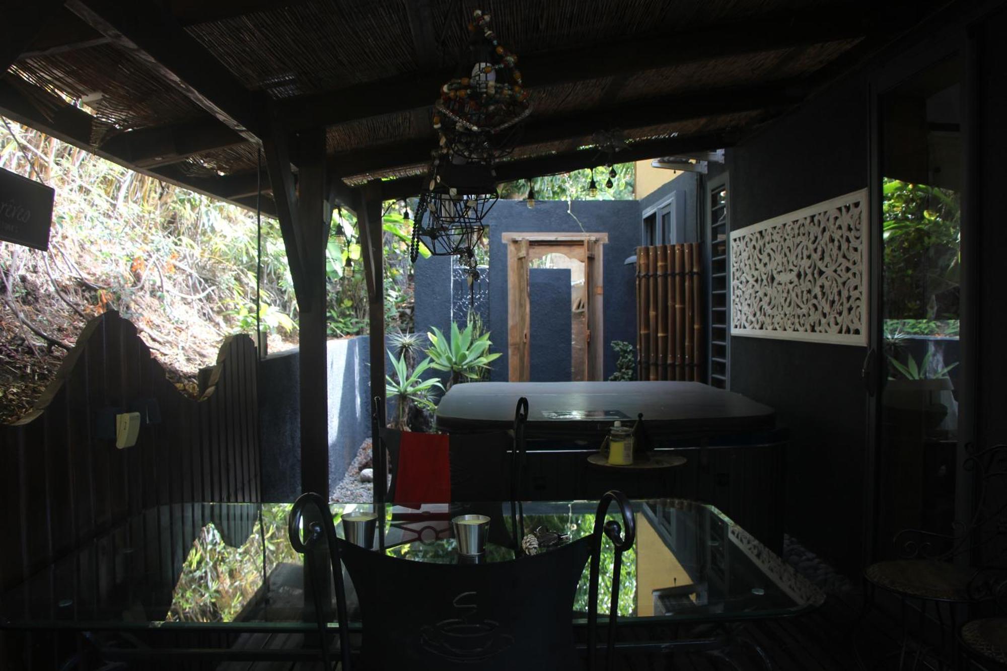 La Liane De Jade 974-Lodge Le Palissandre - Jacuzzi Privatif - Piscine Chauffee Le Bois de Nefles  Zewnętrze zdjęcie